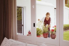 shock sensor on window