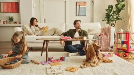 Happy family protected by Verisure Happy family protected by Verisure